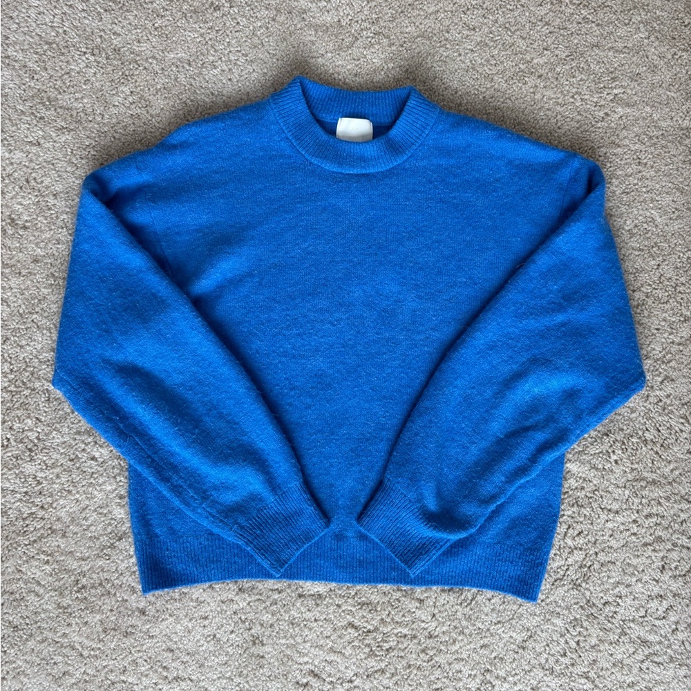 H&M Women’s Bright Blue Sweater